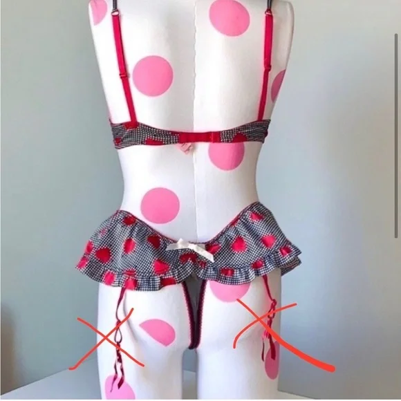 Victoria’s Secret Sexy Little Things Heart Bra and Panty Set - Picture 7 of 7